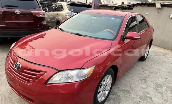 Buy Used Toyota Camry Red Car in Luanda in Luanda Province