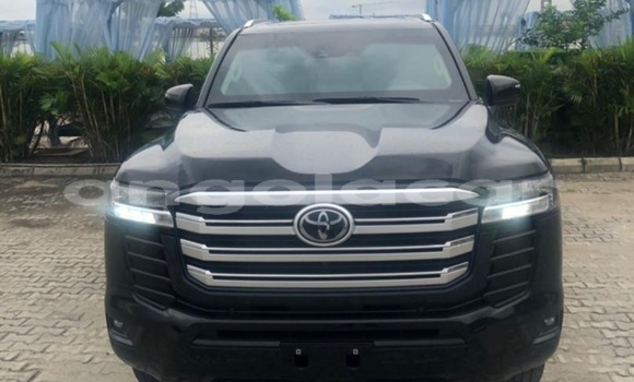 Acheter Occasion Voiture Toyota Land Cruiser Noir à Luanda, Province de Luanda Acheter Occasion Voiture Toyota Land Cruiser Noir à Luanda, Province de Luanda