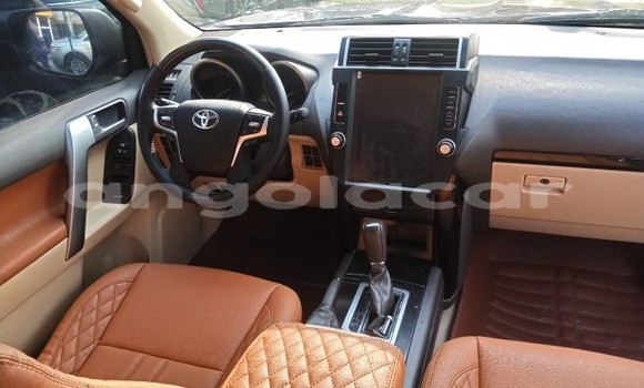 Acheter Occasion Voiture Toyota Land Cruiser Noir à Luanda, Province de Luanda Acheter Occasion Voiture Toyota Land Cruiser Noir à Luanda, Province de Luanda