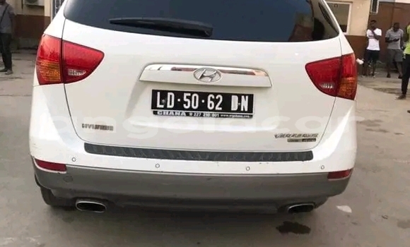 Buy Used Hyundai Veracruz White Car in Luanda in Luanda Province Buy Used Hyundai Veracruz White Car in Luanda in Luanda Province