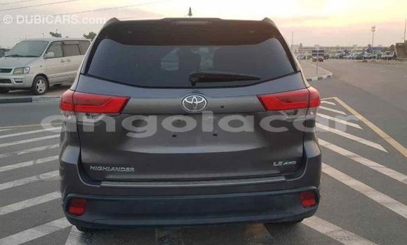 Comprar Importar Toyota Highlander Outro Carro em Import - Dubai em Bengo Province Comprar Importar Toyota Highlander Outro Carro em Import - Dubai em Bengo Province