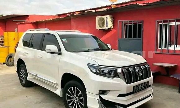 Comprar Usado Toyota Land Cruiser Branco Carro em Luanda em Luanda Province Comprar Usado Toyota Land Cruiser Branco Carro em Luanda em Luanda Province