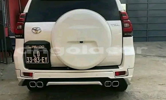 Buy Used Toyota Land Cruiser White Car in Luanda in Luanda Province Buy Used Toyota Land Cruiser White Car in Luanda in Luanda Province