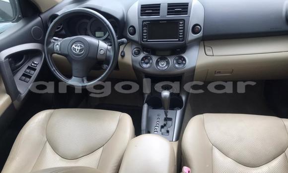 Comprar Usado Toyota RAV4 Branco Carro em Luanda em Luanda Province Comprar Usado Toyota RAV4 Branco Carro em Luanda em Luanda Province