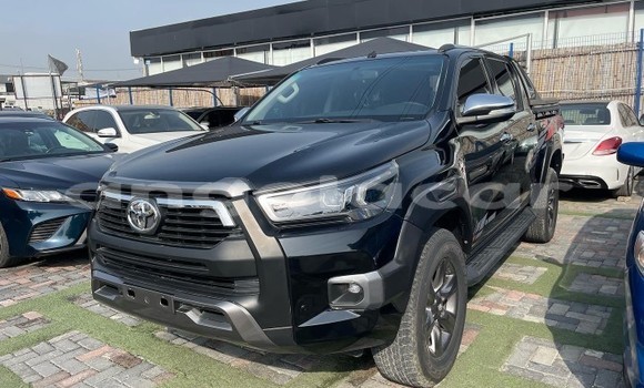 Acheter Occasion Voiture Toyota Hiluxe Revo Noir à Luanda, Province de Luanda