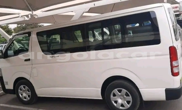 Acheter Occasion Voiture Toyota Hiace Blanc à Luanda, Province de Luanda Acheter Occasion Voiture Toyota Hiace Blanc à Luanda, Province de Luanda