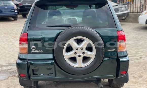 Acheter Occasion Voiture Toyota RAV4 Vert à Luena, Moxico Acheter Occasion Voiture Toyota RAV4 Vert à Luena, Moxico