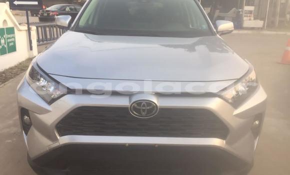 Comprar Usado Toyota RAV4 Prata Carro em Luanda em Luanda Province Comprar Usado Toyota RAV4 Prata Carro em Luanda em Luanda Province