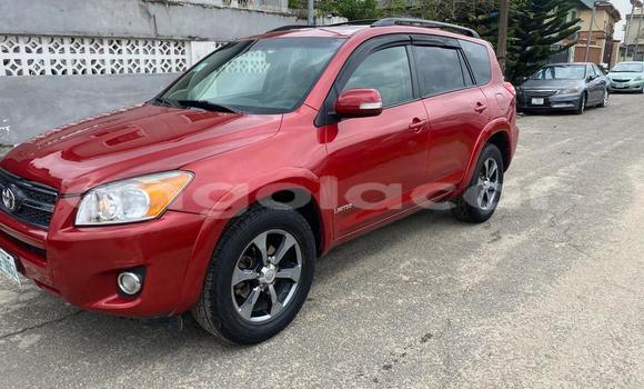 Buy Used Toyota RAV4 Red Car in Luanda in Luanda Province