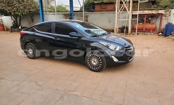 Comprar Usado Hyundai Elantra Preto Carro em Luanda em Luanda Province