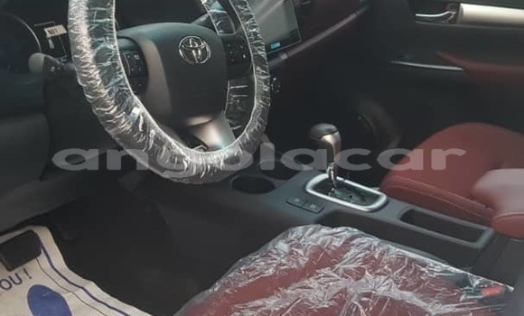 Acheter Occasion Voiture Toyota Hilux Blanc à Luena, Moxico Acheter Occasion Voiture Toyota Hilux Blanc à Luena, Moxico