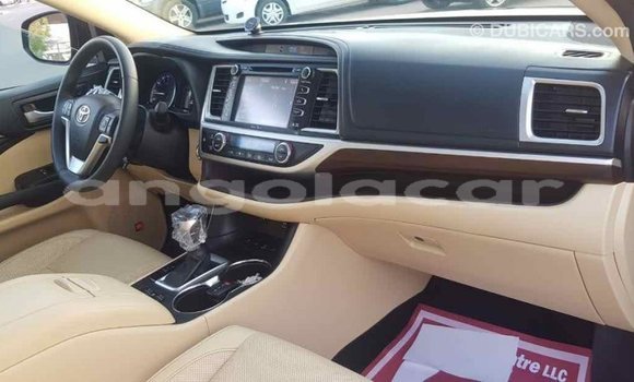 Buy Import Toyota Highlander Blue Car in Import - Dubai in Bengo Province Buy Import Toyota Highlander Blue Car in Import - Dubai in Bengo Province