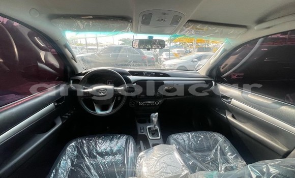 Comprar Usado Toyota Hilux Preto Carro em Luena em Moxico Comprar Usado Toyota Hilux Preto Carro em Luena em Moxico