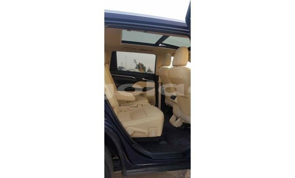 Buy Import Toyota Highlander Blue Car in Import - Dubai in Bengo Province Buy Import Toyota Highlander Blue Car in Import - Dubai in Bengo Province