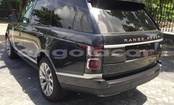 Acheter Occasion Voiture Land Rover Range Rover Vogue Noir à Luanda, Province de Luanda Acheter Occasion Voiture Land Rover Range Rover Vogue Noir à Luanda, Province de Luanda