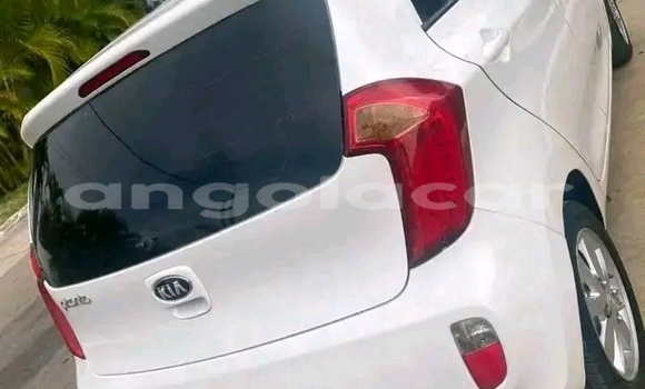 Comprar Usado Toyota Hilux Branco Carro em Luanda em Luanda Province Comprar Usado Toyota Hilux Branco Carro em Luanda em Luanda Province