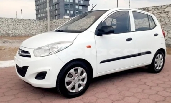 Acheter Occasion Voiture Hyundai i10 Blanc à Luanda, Province de Luanda Acheter Occasion Voiture Hyundai i10 Blanc à Luanda, Province de Luanda