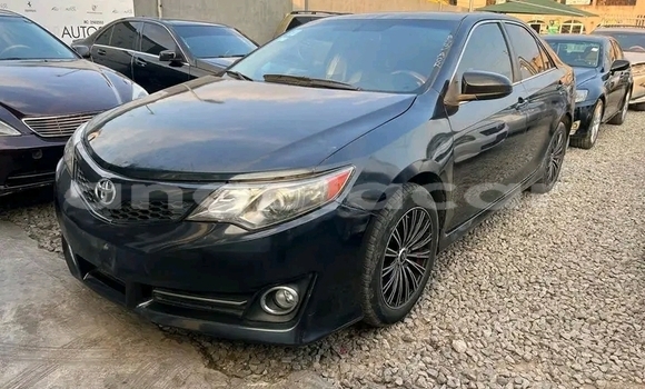 Buy Used Toyota Camry Black Car in Luena in Moxico Buy Used Toyota Camry Black Car in Luena in Moxico