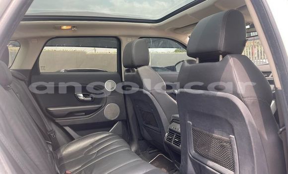 Comprar Usado Range Rover Range Rover Branco Carro em Luena em Moxico Comprar Usado Range Rover Range Rover Branco Carro em Luena em Moxico