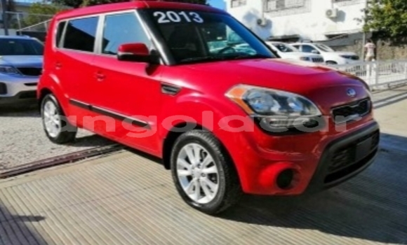Acheter Occasion Voiture Kia Soul Rouge à Luanda, Province de Luanda Acheter Occasion Voiture Kia Soul Rouge à Luanda, Province de Luanda