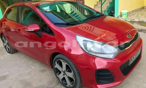 Acheter Occasion Voiture Kia rio Rouge à Luena, Moxico Acheter Occasion Voiture Kia rio Rouge à Luena, Moxico