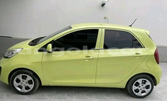 Buy Used Kia Picanto Green Car in Luanda in Luanda Province Buy Used Kia Picanto Green Car in Luanda in Luanda Province