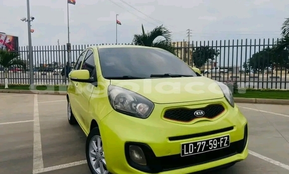 Comprar Usado Kia Picanto Marrom Carro em Luanda em Luanda Province