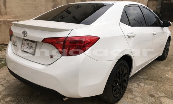 Comprar Usado Toyota Corolla Branco Carro em Luanda em Luanda Province Comprar Usado Toyota Corolla Branco Carro em Luanda em Luanda Province