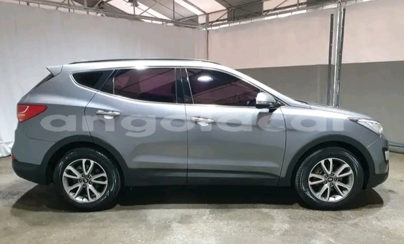 Comprar Usado Hyundai Santa Fe Prata Carro em Luanda em Luanda Province Comprar Usado Hyundai Santa Fe Prata Carro em Luanda em Luanda Province