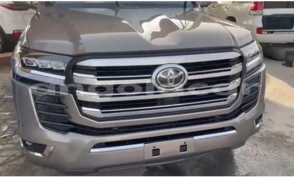 Comprar Usado Toyota Land Cruiser Outro Carro em Luena em Moxico Comprar Usado Toyota Land Cruiser Outro Carro em Luena em Moxico