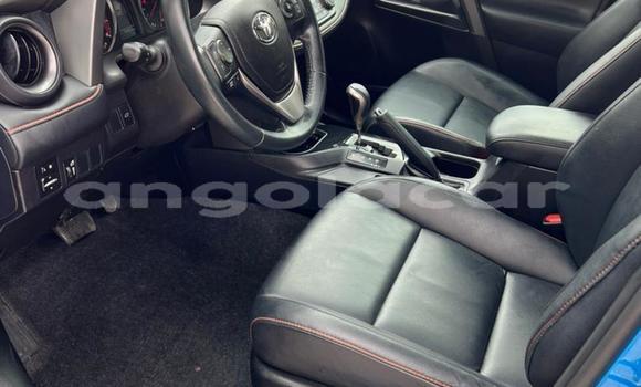 Comprar Usado Toyota RAV4 Azul Carro em Luanda em Luanda Province Comprar Usado Toyota RAV4 Azul Carro em Luanda em Luanda Province