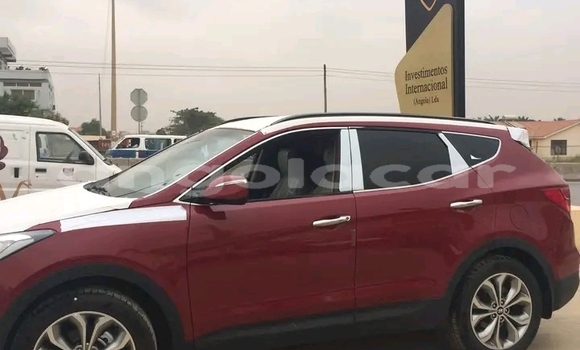 Acheter Occasion Voiture Hyundai Santa Fe Rouge à Luena, Moxico Acheter Occasion Voiture Hyundai Santa Fe Rouge à Luena, Moxico