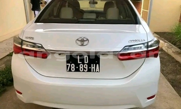 Buy Used Toyota Yaris White Car in Luanda in Luanda Province Buy Used Toyota Yaris White Car in Luanda in Luanda Province