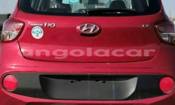 Acheter Occasion Voiture Hyundai i10 Rouge à Luena, Moxico Acheter Occasion Voiture Hyundai i10 Rouge à Luena, Moxico