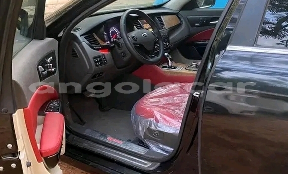 Comprar Usado Kia Quoris Preto Carro em Luena em Moxico Comprar Usado Kia Quoris Preto Carro em Luena em Moxico