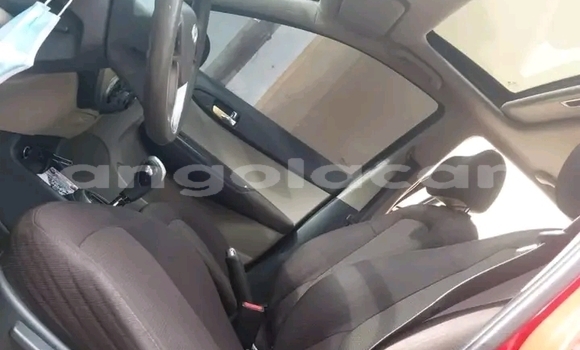 Acheter Occasion Voiture Hyundai i20 Rouge à Luena, Moxico Acheter Occasion Voiture Hyundai i20 Rouge à Luena, Moxico