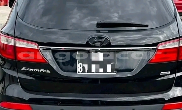 Comprar Usado Hyundai Santa Fe Vermelho Carro em Luena em Moxico Comprar Usado Hyundai Santa Fe Vermelho Carro em Luena em Moxico