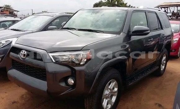 Comprar Usado Toyota 4Runner Outro Carro em Luena em Moxico Comprar Usado Toyota 4Runner Outro Carro em Luena em Moxico