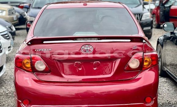 Acheter Occasion Voiture Toyota Corolla Rouge à Luena, Moxico Acheter Occasion Voiture Toyota Corolla Rouge à Luena, Moxico