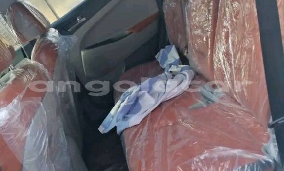 Buy Used Hyundai Tucson White Car in Luena in Moxico Buy Used Hyundai Tucson White Car in Luena in Moxico