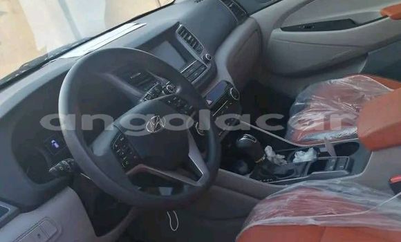 Buy Used Hyundai Tucson White Car in Luena in Moxico Buy Used Hyundai Tucson White Car in Luena in Moxico