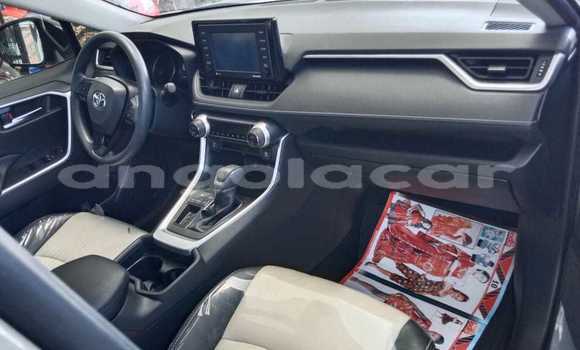 Comprar Usado Toyota RAV4 Outro Carro em Luanda em Luanda Province Comprar Usado Toyota RAV4 Outro Carro em Luanda em Luanda Province