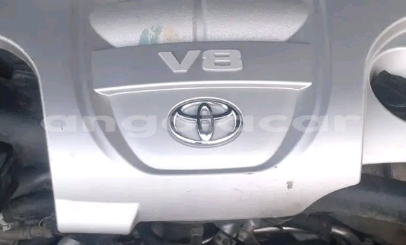 Comprar Usado Toyota Land Cruiser Preto Carro em Luanda em Luanda Province Comprar Usado Toyota Land Cruiser Preto Carro em Luanda em Luanda Province