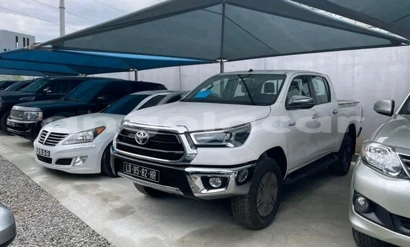 Comprar Usado Toyota Hilux Branco Carro em Luanda em Luanda Province Comprar Usado Toyota Hilux Branco Carro em Luanda em Luanda Province