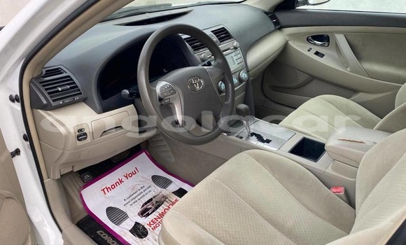 Acheter Occasion Voiture Toyota Camry Blanc à Luanda, Province de Luanda Acheter Occasion Voiture Toyota Camry Blanc à Luanda, Province de Luanda
