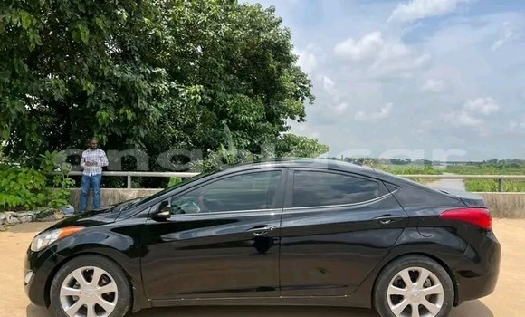 Acheter Occasion Voiture Hyundai Elantra Noir à Luanda, Province de Luanda Acheter Occasion Voiture Hyundai Elantra Noir à Luanda, Province de Luanda