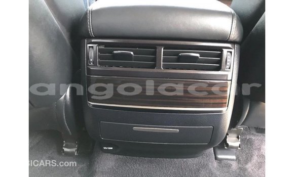 Comprar Importar Lexus LX Branco Carro em Import - Dubai em Bengo Province Comprar Importar Lexus LX Branco Carro em Import - Dubai em Bengo Province