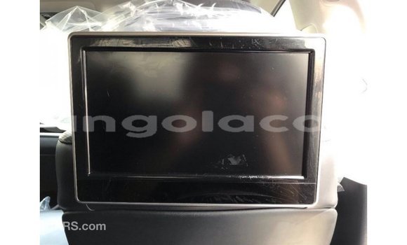 Comprar Importar Lexus LX Branco Carro em Import - Dubai em Bengo Province Comprar Importar Lexus LX Branco Carro em Import - Dubai em Bengo Province