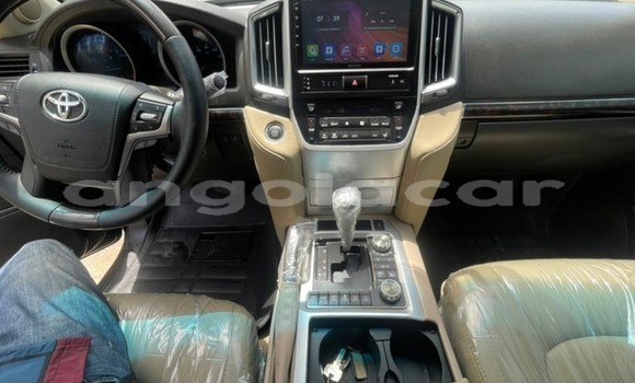 Buy Used Toyota Land Cruiser Black Car in Luanda in Luanda Province Buy Used Toyota Land Cruiser Black Car in Luanda in Luanda Province