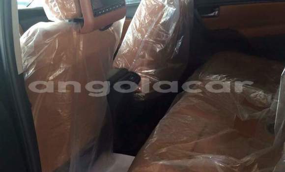 Buy Used Toyota Fortuner Black Car in Luanda in Luanda Province Buy Used Toyota Fortuner Black Car in Luanda in Luanda Province